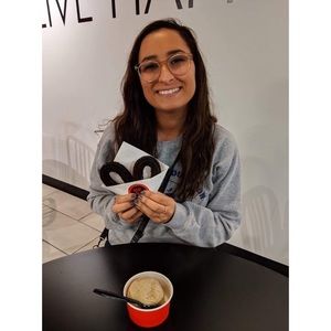 Meet your Posher, Alison